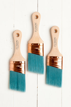 Angled Brush - Synthetic - Fusion Mineral Paint